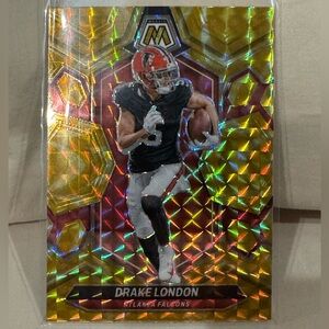 2024 Drake London Panini Mosaic Yellow reactive Prizm Mint condition…